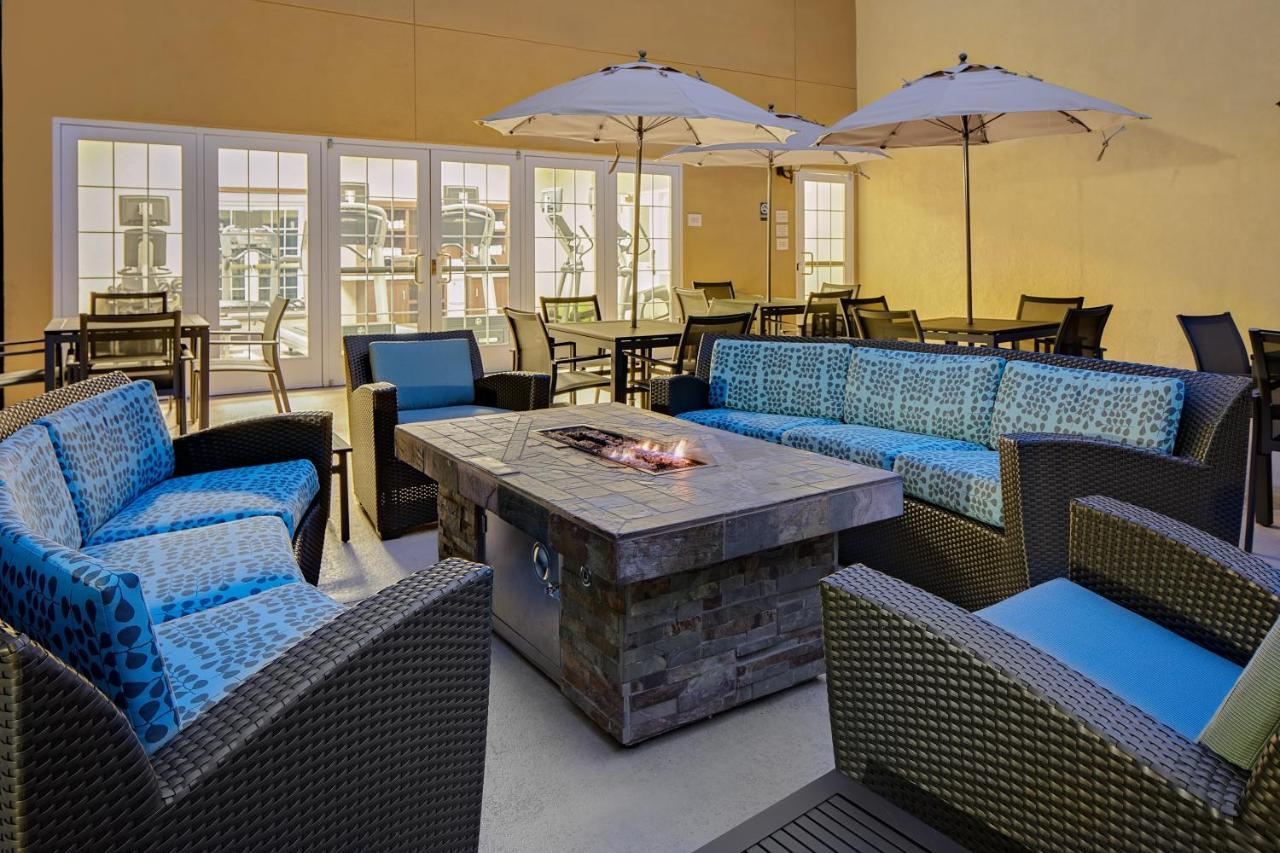 Hotel Mission Valley 3*